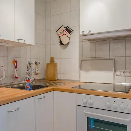 Haus-sylter-welle-9-91-wb Apartmán *